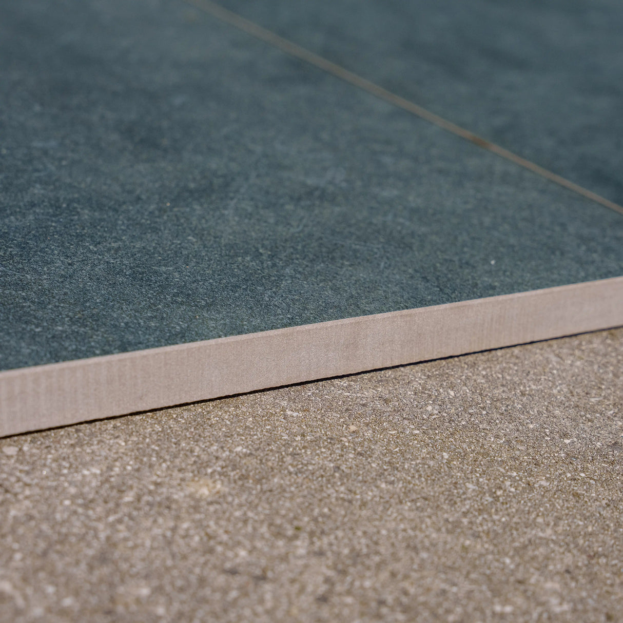 Terrassenplatte LUCA Nero 60x60x2cm (2er Set)